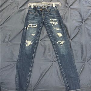 American eagle “Ne(X)t level stretch” ripped jean